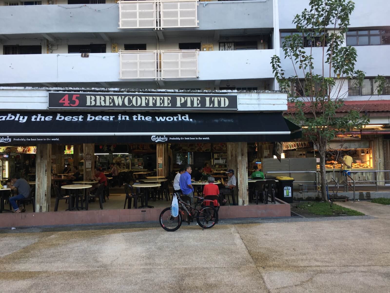 AAA*** “NEW” Beautifully Renovated Coffeeshop Mins to MRT Blk45 Sims Drive Seldom Available 