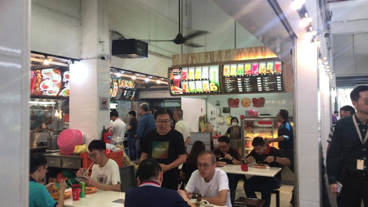 Partially Equipped Heavy Lunch Crowd Stall For Rent