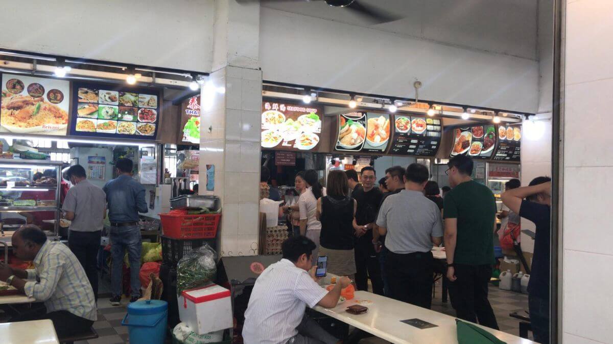 Partially Equipped Heavy Lunch Crowd Stall For Rent