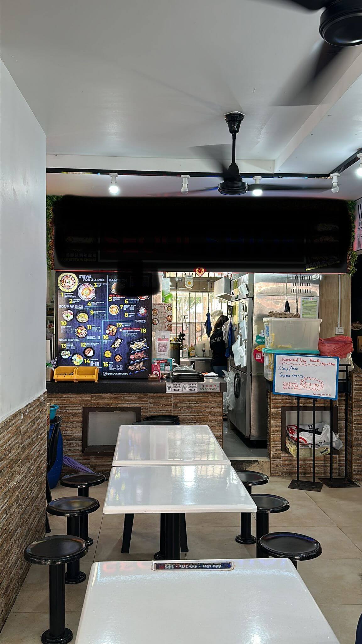 BIG LICENSE FOODSTALL FOR RENT, NEAR BY BUKIT GOMBAK MRT