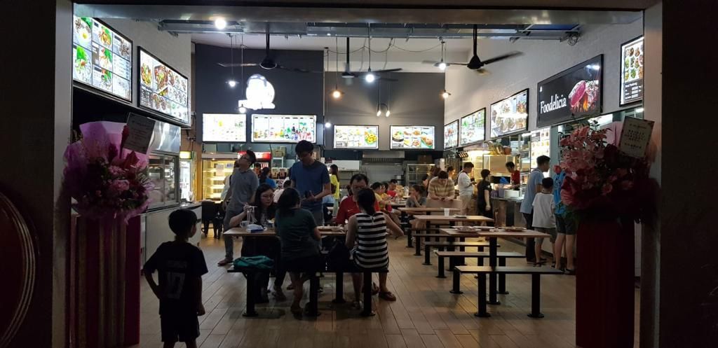 Crowded big Coffeeshop stall in Bukit Botak beside Sheng Siong for lease