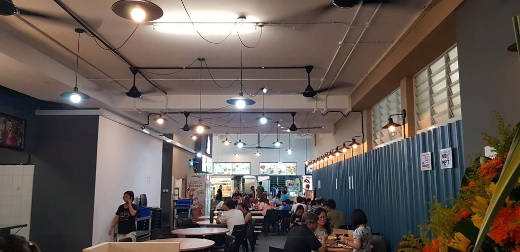 Crowded big Coffeeshop stall in Bukit Botak beside Sheng Siong for lease