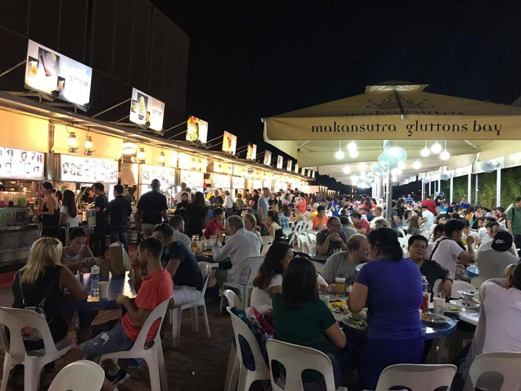 Food Stall Available for Rent at Makansutra Gluttons Bay (8 Raffles Avenue #01-15, S039802, next to Esplanade Mall along Marina Bay) 