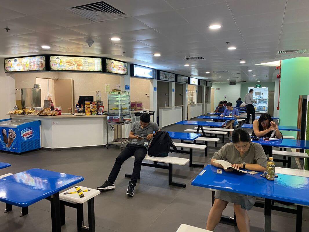 Ubi Aircon crowded aircon food court stall for lease