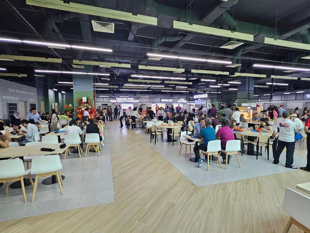 Newly Renovated Aircon Foodcourt at 67 Starhub Green