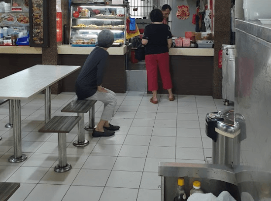 24 hours balestier road 可以卖各类食物 菜饭，麻辣，火锅，酿豆腐，肉骨茶，泰国，烧蜡，鸡饭，鱼汤，版面，鱼圆面，肉搓面，印度，马来，斋，日韩，水果，果汁，面包，点心，卤肉饭，虾啦啦煲，福建面，虾面，中国餐，西餐等等