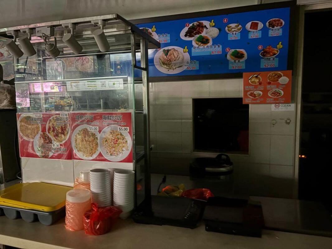 CHICKEN RICE/WESTERN FOOD/JAPANESE FOOD/KOREAN FOOD STALL FOR RENT