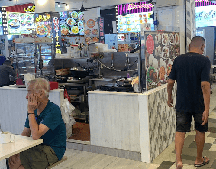 Coffeeshop Stall for rent  -  $2800 (Negotiable) - 9 Mins walk from Bedok MRT!