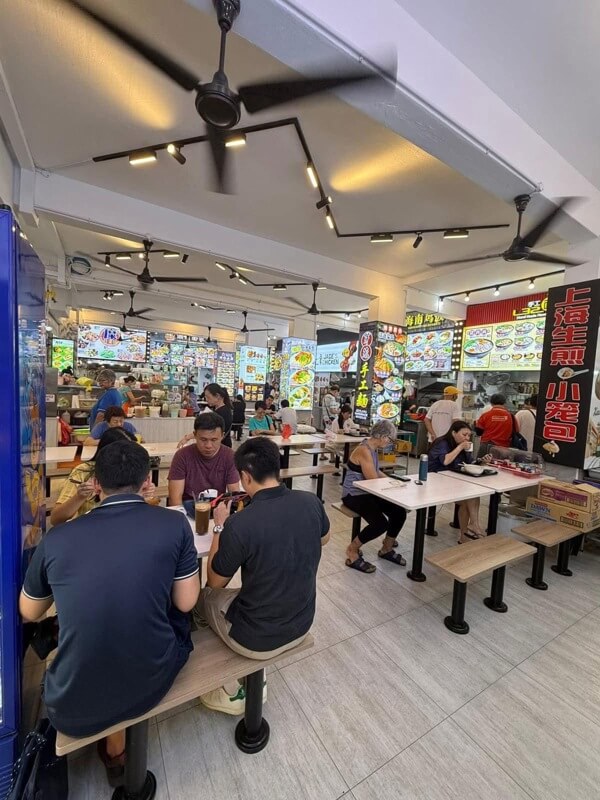 Coffeeshop Stall for rent  -  $2800 (Negotiable) - 9 Mins walk from Bedok MRT!