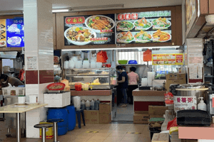 Heavy crowd Potong Pasir stall for rent