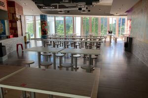 Foodcourt at Busy Offices Looking for Stall Tenants 