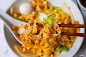 Foodcourt Minced Meat Noodles/ Fishball Noodles Stall