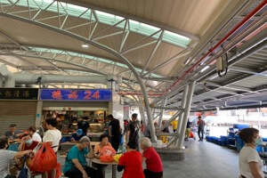 Corner, Good crowd, popular stall at blk 630 Bedok Reservoir market and food centre